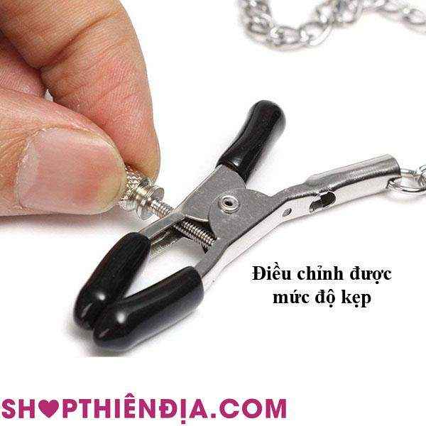 Bóng khóa hàm có kẹp vú