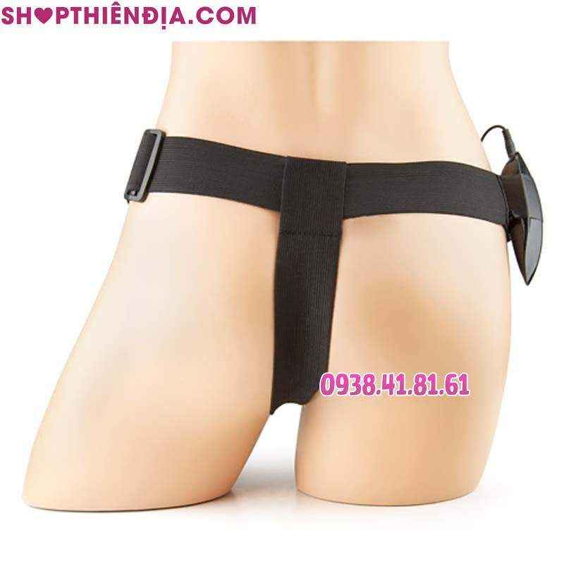 Cu giả silicon có dây đeo rỗng ruột Vito đeo vào ma nơ canh quay về phía sau