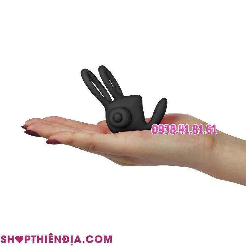 Vòng rung tình yêu kép kích thích âm vật Duo đặt trên lòng bàn tay