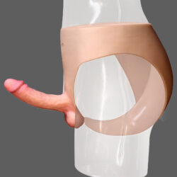 Dương vật giả silicon liền quần cho nam Chris