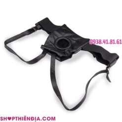 Mặt trước dây nịt gắn dương vật giả Cozy