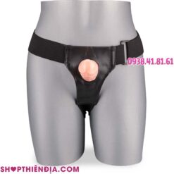 Dương vật giả dây đeo cho nam Jett đeo vào ma nơ canh quay ra trước